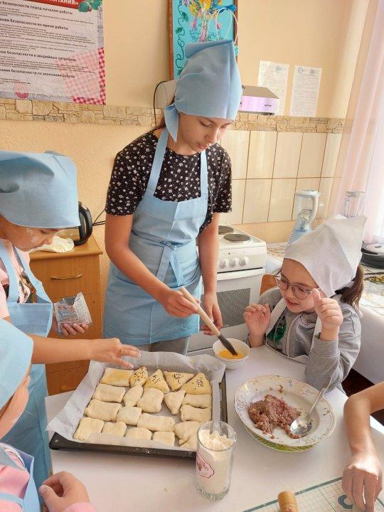 "Учимся готовить"