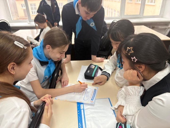 📌 30 апреля в КГУ «Гимназия №38 имени Льва Гумилёва» прошли классные часы для учащихся 1–8 классов.